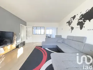 Apartment at Vaux-le-Pénil (77000)