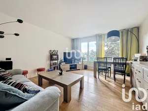 Apartment in Le Plessis-Trévise (94420)