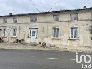 Maison de village à Chadenac (17800)
