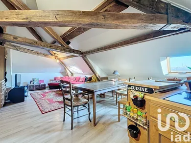 Apartment in Melun (77000)