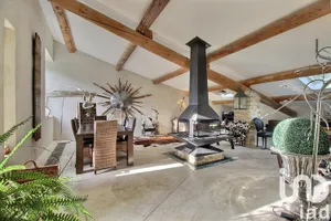 Park home in Savoillan (84390)