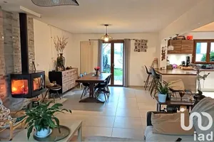 Maison à Cernay-la-Ville (78720)