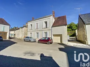 Village house at Charentenay (89580)