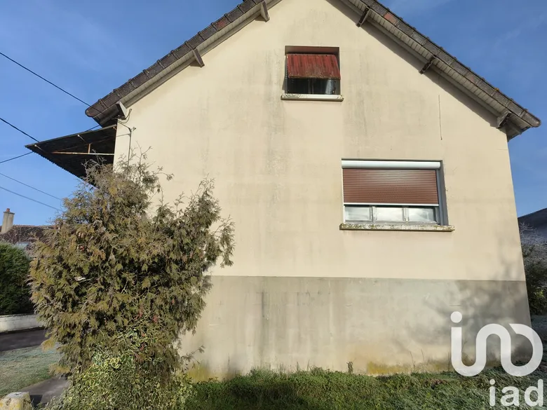 Maison 5 pièces 85 m² · aux Sièges · 85 m² · 92 700 €