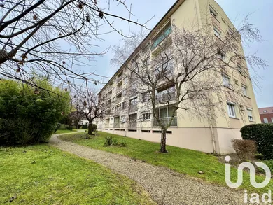 Appartement à TROYES (10000)
