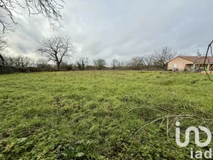 Terrain à bâtir à Issepts (46320)