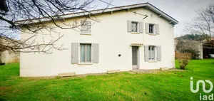 Park home at Aigondigné (79370)