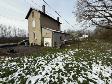 Maison traditionnelle à Langley (88130)
