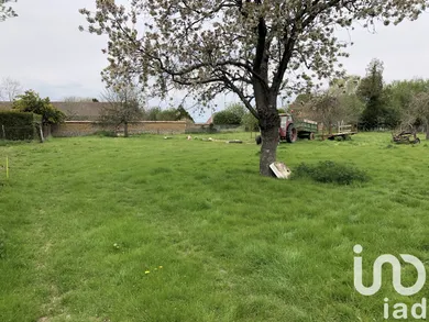 Terrain à Vexin-sur-Epte (27510)