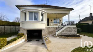 Maison à Pont-Sainte-Marie (10150)