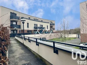 Appartement à Le Coudray (28630)