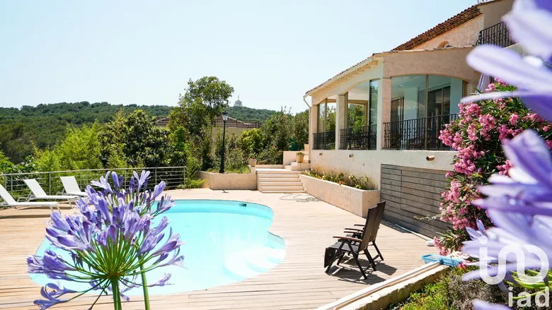 Maison 5 pièces 294 m² · à Cannes · 294 m² · 1 599 000 €