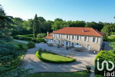 Domaine à Lesparre-Médoc (33340)