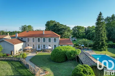 Domaine à Lesparre-Médoc (33340)