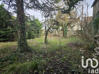 Building plot at Mansle (16230)