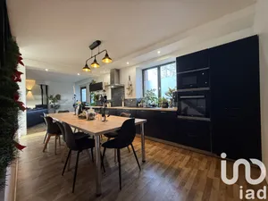 House at Villereversure (01250)