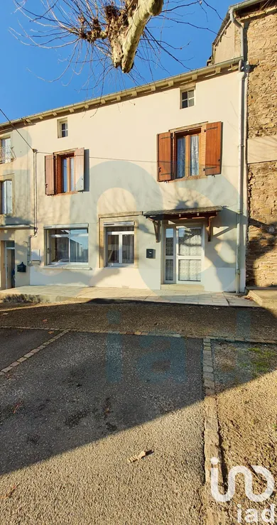 Maison de village à Lédergues (12170)