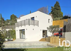Maison traditionnelle à Lorgues (83510)
