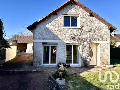 House at Girolles (45120)