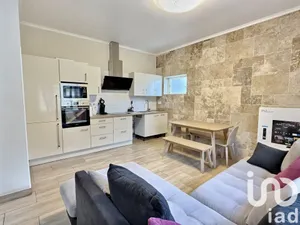 Village house in Ambarès-et-Lagrave (33440)