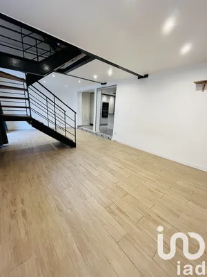 House at Ivry-sur-Seine (94200)