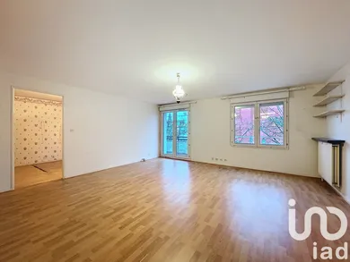 Apartment in Évry (91000)