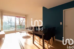 Apartment at Garches (92380)