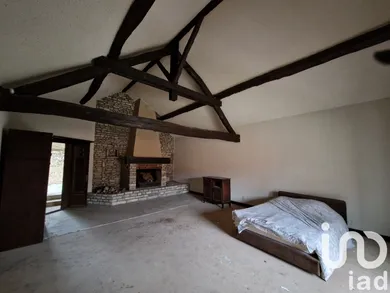 Maison de village à Cruzy-le-Châtel (89740)