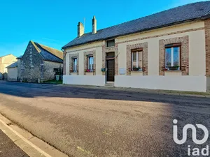 Maison de village à Fouchères (89150)
