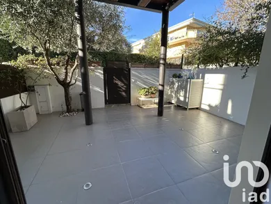 Duplex at Antibes (06160)