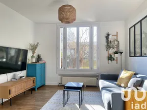 Apartment at Cachan (94230)