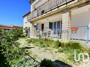 Appartement à Pernes-les-Fontaines (84210)