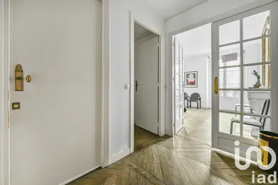 Apartment at Paris (75011) — 2/19
