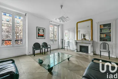 Apartment at Paris (75011)
