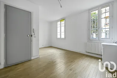 Apartment at Paris (75011) — 9/19