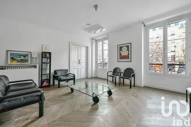 Apartment at Paris (75011) — 6/19