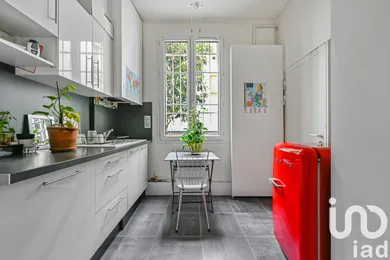 Apartment at Paris (75011) — 11/19