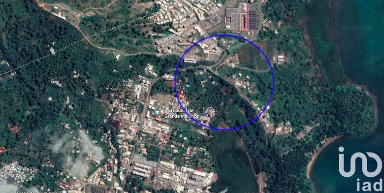 Terrain à bâtir à MAMOUDZOU (97600) · 315 000 €