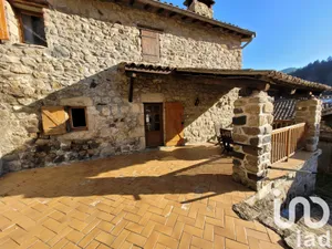 Park home at Mariac (07160)