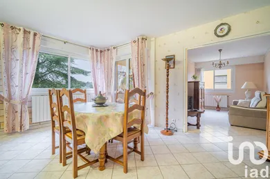 Apartment in Domont (95330)