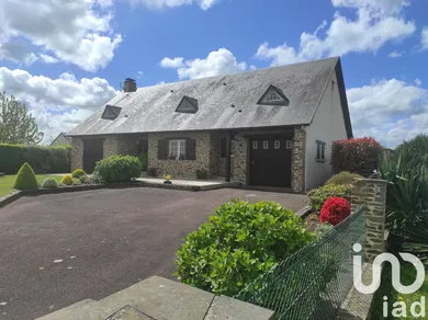 Traditional house in Remilly-les-Marais (50570)
