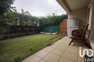 Studio at La Garenne-Colombes (92250)