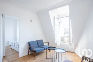 Apartment at Paris (75015)