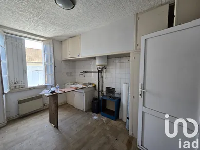 Building at Mazamet (81200) — 4/6