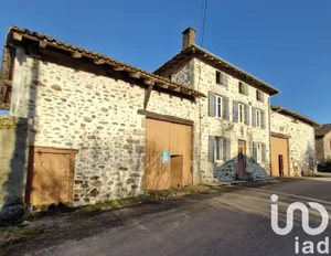 Maison de campagne à Saint-Cyr (87310)