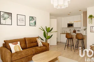 Apartment in Asnières-sur-Seine (92600)