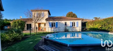 Traditional house at Bon-Encontre (47240)