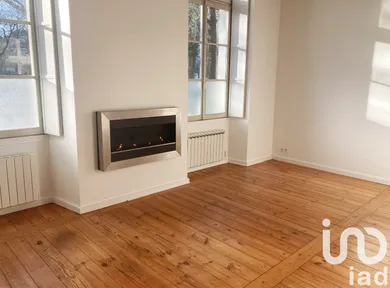 Apartment at Nantes (44000)