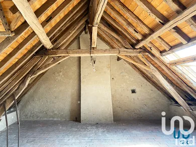 Townhouse in Pernay (37230)