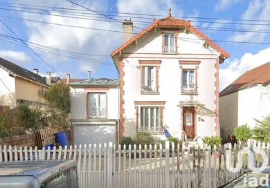 House at Houilles (78800)